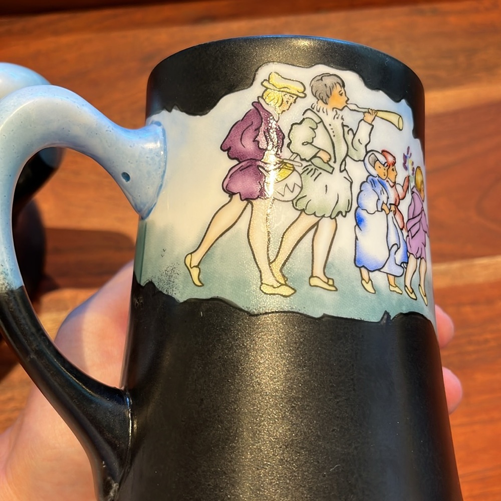 2 IDA LINDSEY MUGS WITH “FOLLOW ME”IMAGE FROM 1917 - Picture 13 of 14